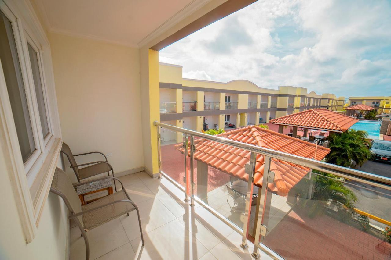 Pearl Aruba Condos Palm Beach Eksteriør bilde